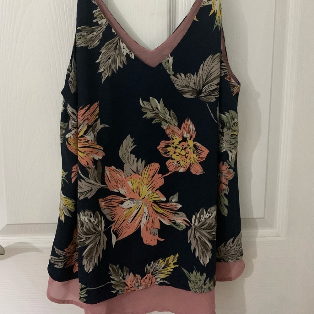 Floral tank
